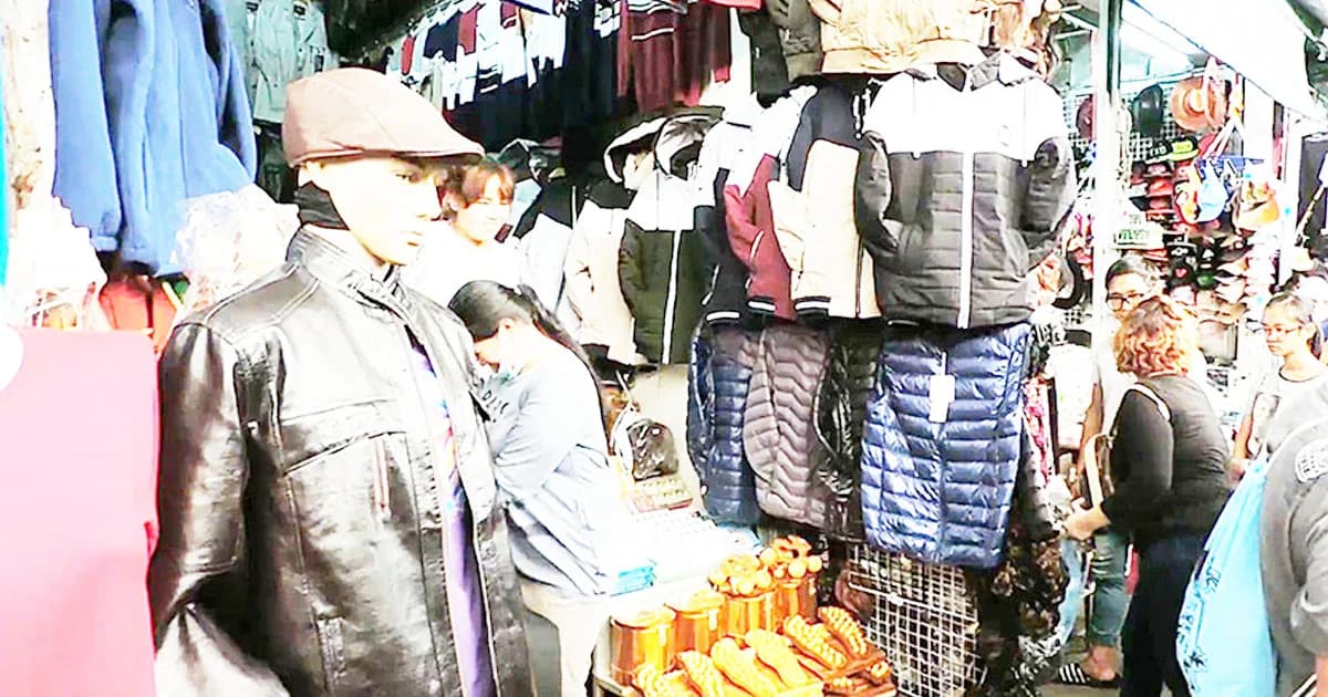 ชายแดนแม่สายคึกคักรับหน้าหนาว เครื่องกันหนาวขนมาขายเพียบ