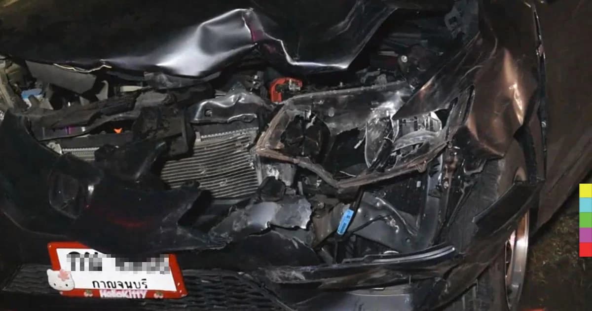 ความมืดเป็นเหตุ จยย.พ่วงข้างถูกเก๋งชนดับคาที่