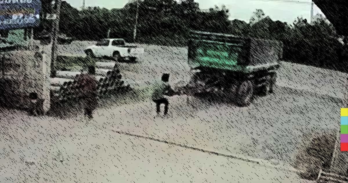 ใจหายใจคว่ำ ! พ่วงท้ายหลุด คนขับวิ่งตามจับจนเหนื่อย