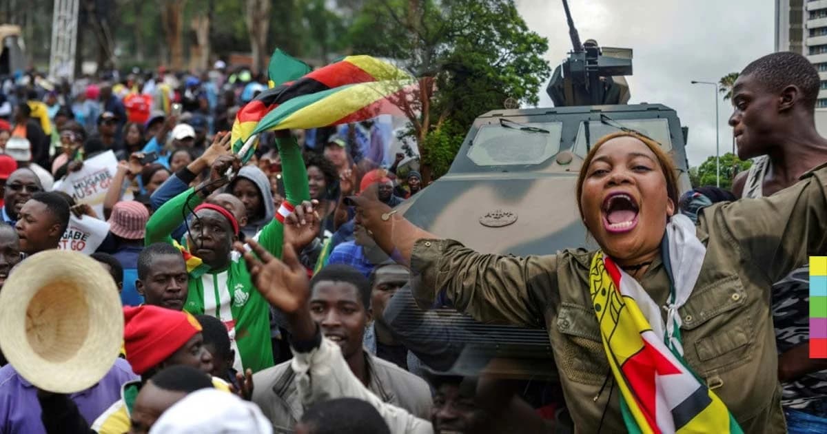 ชาวซิมบับเวลุกฮือ ! ชุมนุมไล่ “มูกาเบ” คล้ายงานเฉลิมฉลอง