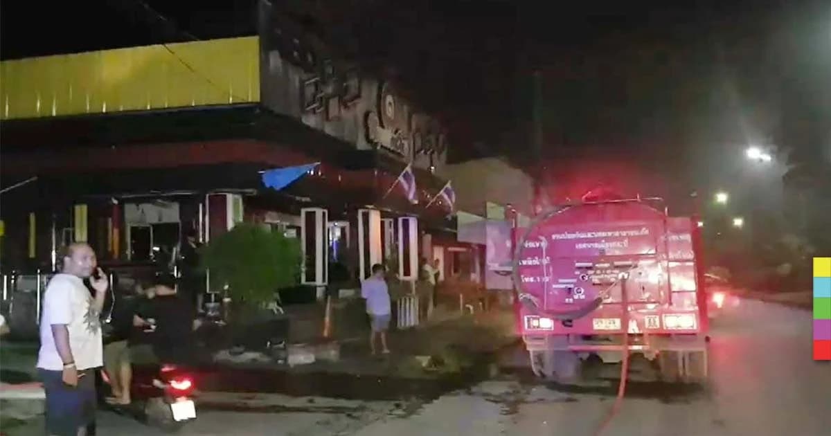 หวิดวอด ! ไฟไหม้ผับดังกลางเมืองกระบี่ คาดต้นเพลิงมาจากบูธดีเจ