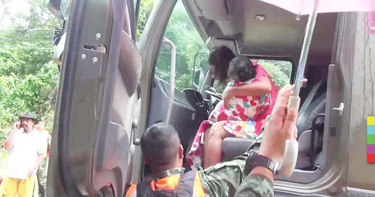 ทุลักทุเล ! สตูลท่วมหนัก 2-3 เมตร ทหารลงช่วยผู้ป่วยจ้าละหวั่น