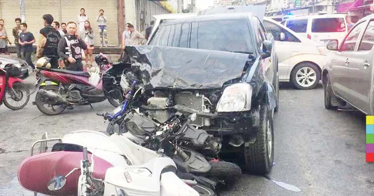 ลมชักกำเริบ หนุ่มใหญ่ขับย้อนศร กวาดรถนับสิบ ตาย 2 บาดเจ็บอื้อ 15