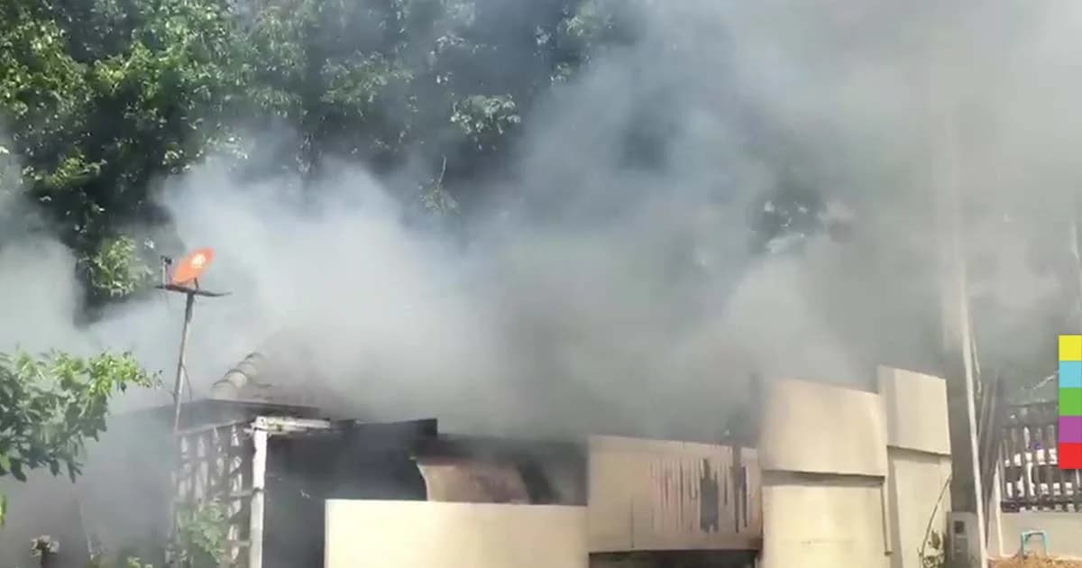 ไฟไหม้บ้านพักคนงาน ห้องนอนวอดไม่เหลือ