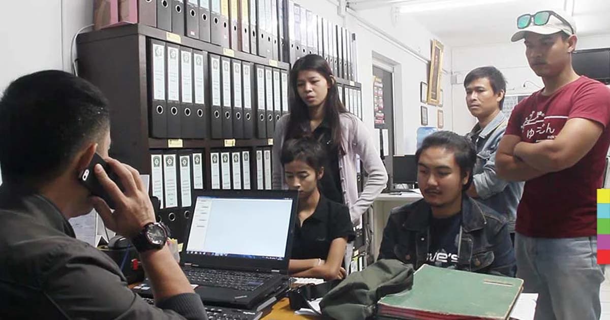 ลูกจ้าง 4 คนโร่แจ้งความ ถูกนายจ้างหลอกยืมรถ ไอโฟน เชิดหนี