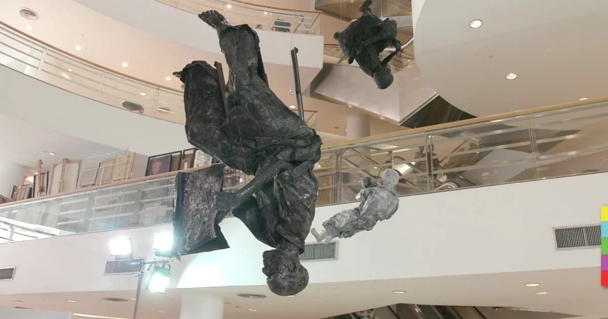 ประติมากรรมจากฝุ่นมลพิษ สะท้อนปัญหาสิ่งแวดล้อม