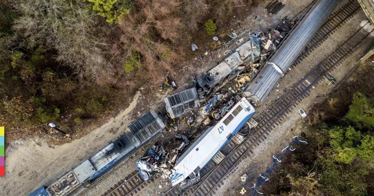 รถไฟแอมแทร็ก พุ่งชนรถไฟสินค้าในสหรัฐฯ ตาย 2 ราย เจ็บกว่า 100 คน