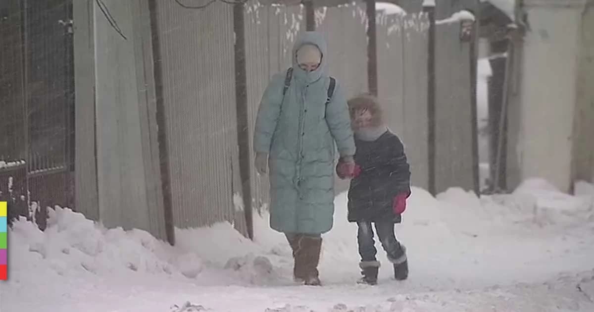 หิมะถล่มมอสโก หนักสุดเป็นประวัติการณ์