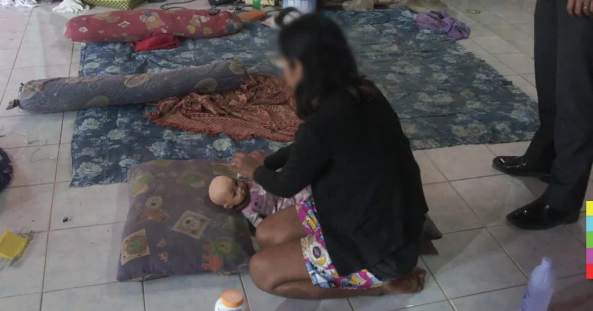 รวบแม่เด็ก 2 ขวบ รับตบหัวลูกดับ หลังอ้างขนมติดคอ