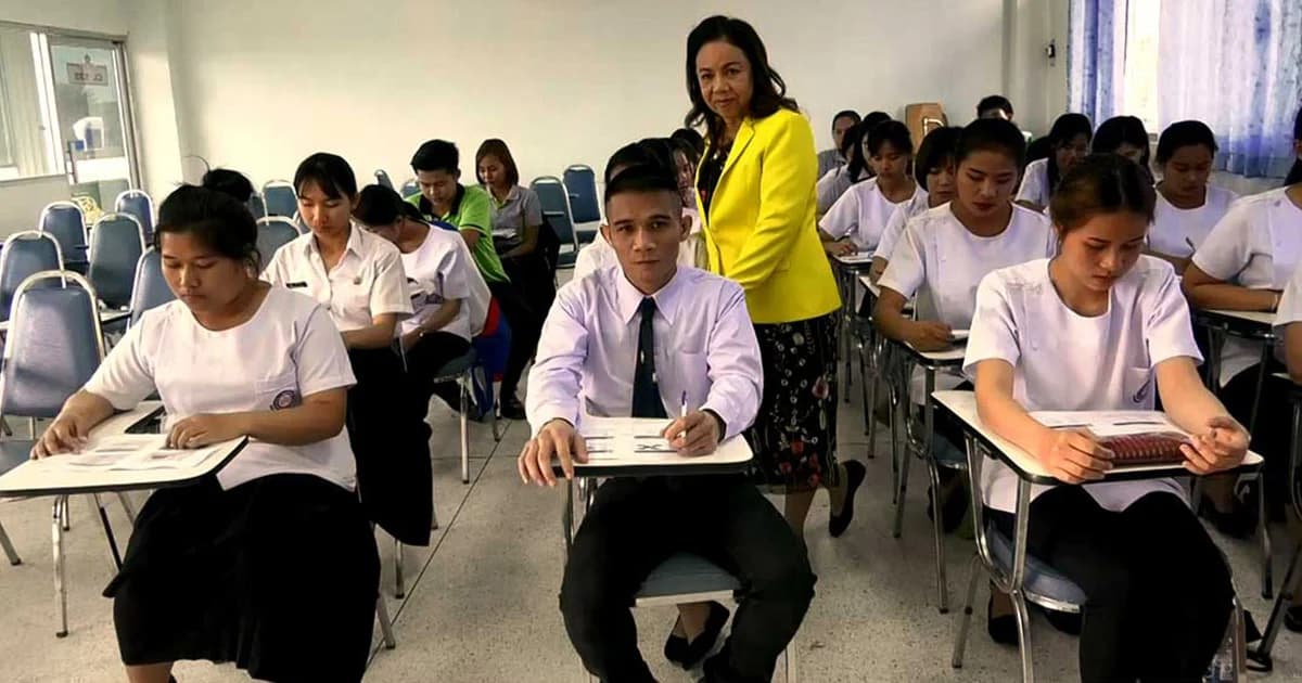 ศรีสะเกษ ไปเรียนหนังสือ เผย ดีใจได้ความรู้เพิ่ม