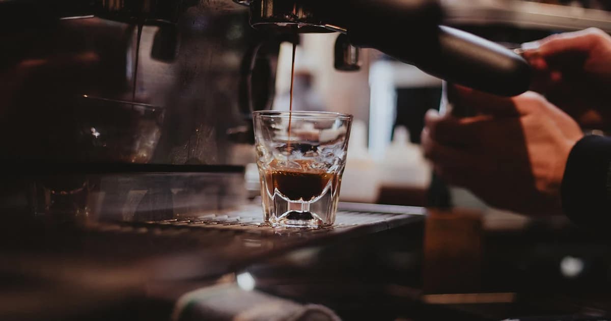 ศาลสั่งบริษัทกาแฟ ติดฉลากเตือนมะเร็ง