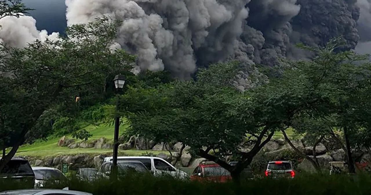 ภูเขาไฟในกัวเตมาลา ปะทุต่อเนื่อง เสียชีวิตแล้ว 99 ราย