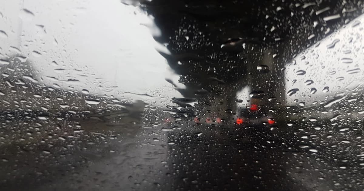 เตือน! อิทธิพลพายุเบบินคา ขึ้นฝั่งเวียดนามพรุ่งนี้ ทั่วไทยมีฝนตกหนักเพิ่มขึ้น-กทม.40%