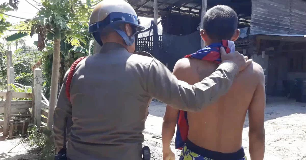 แม่สุดทน! จำใจแจ้งตำรวจจับลูกชายเสพยาบ้าจนคลั่ง