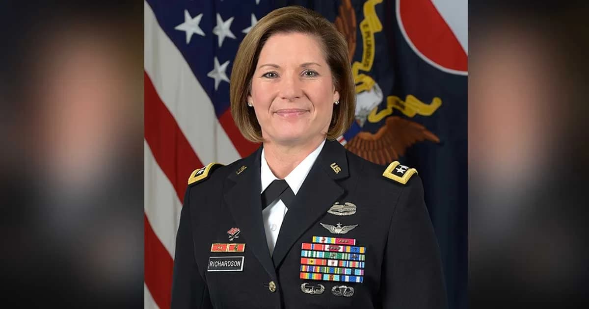สหรัฐฯ แต่งตั้งนายทหารหญิง นั่ง ผบ.ทบ. ครั้งแรกในประวัติศาสตร์