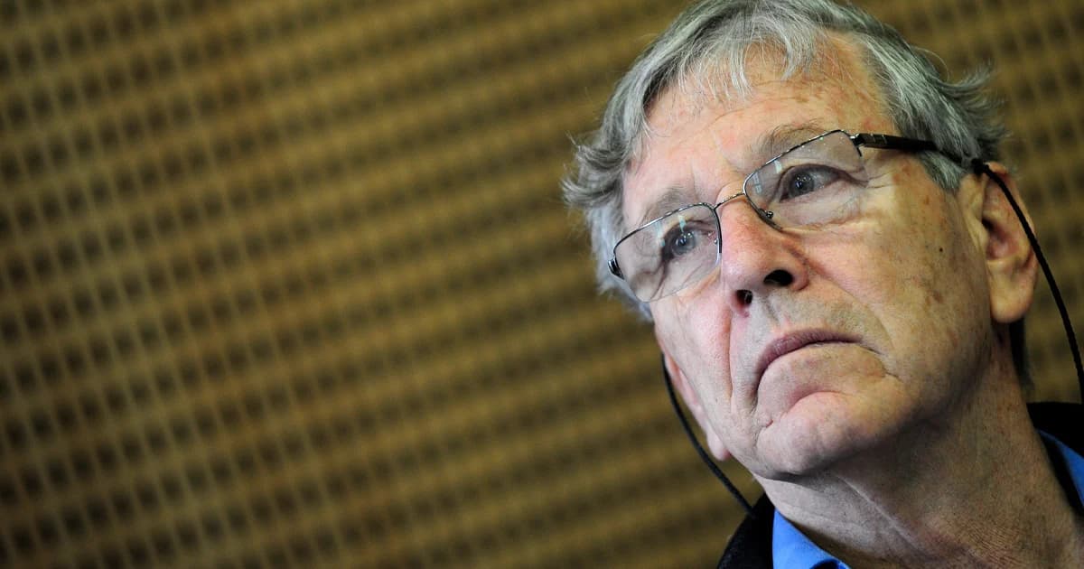 อามอส ออซ นักเรียกร้องสันติภาพอิสราเอล-ปาเลสไตน์เสียชีวิตแล้วในวัย 79 ปี