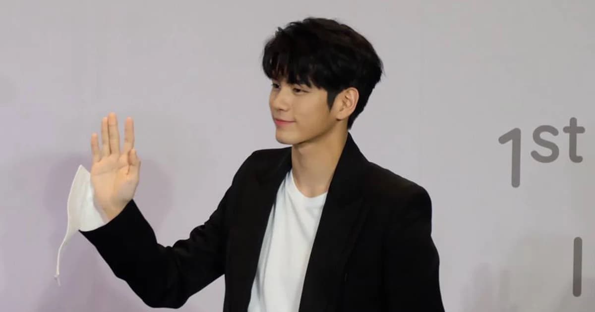 “องซองอู” Wanna One หยอดคำหวาน ชมแฟนคลับไทย “ยิ้มสวยจังเลยครับ”