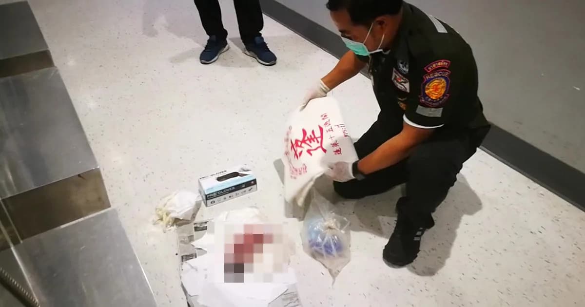 แม่บ้านห้างดังผงะ พบศพทารกหมกถังขยะห้องน้ำ