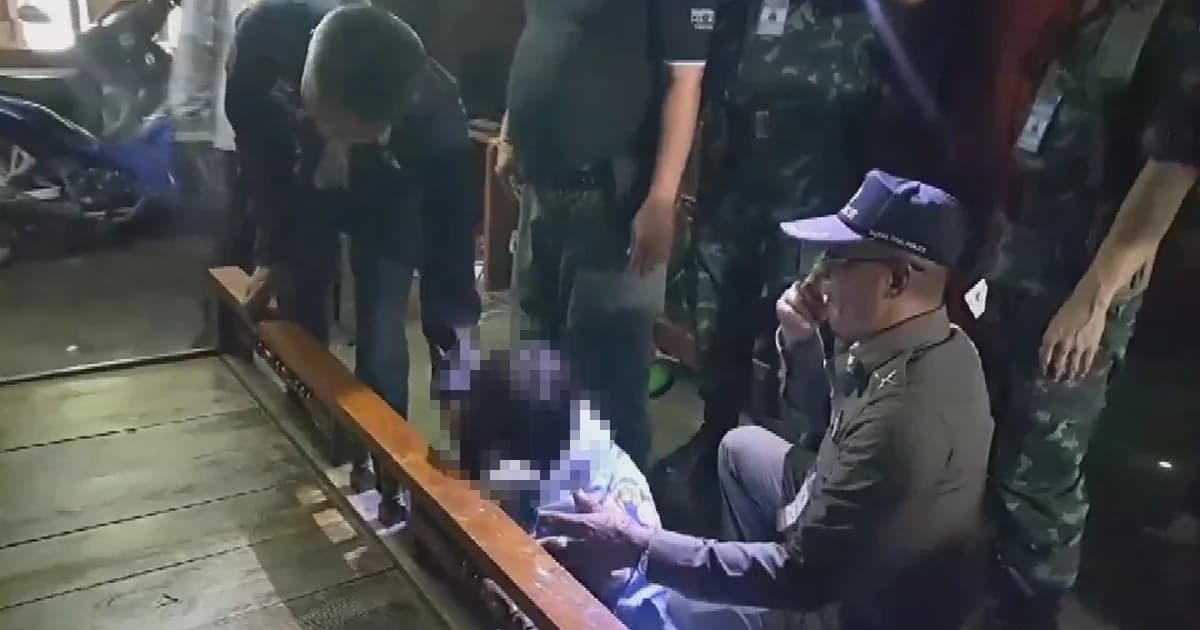 ตา-ยายจับหลานสาววัย 13 ล่ามโซ่คอขังในบ้านสุพรรณบุรี ดัดนิสัยชอบเที่ยว