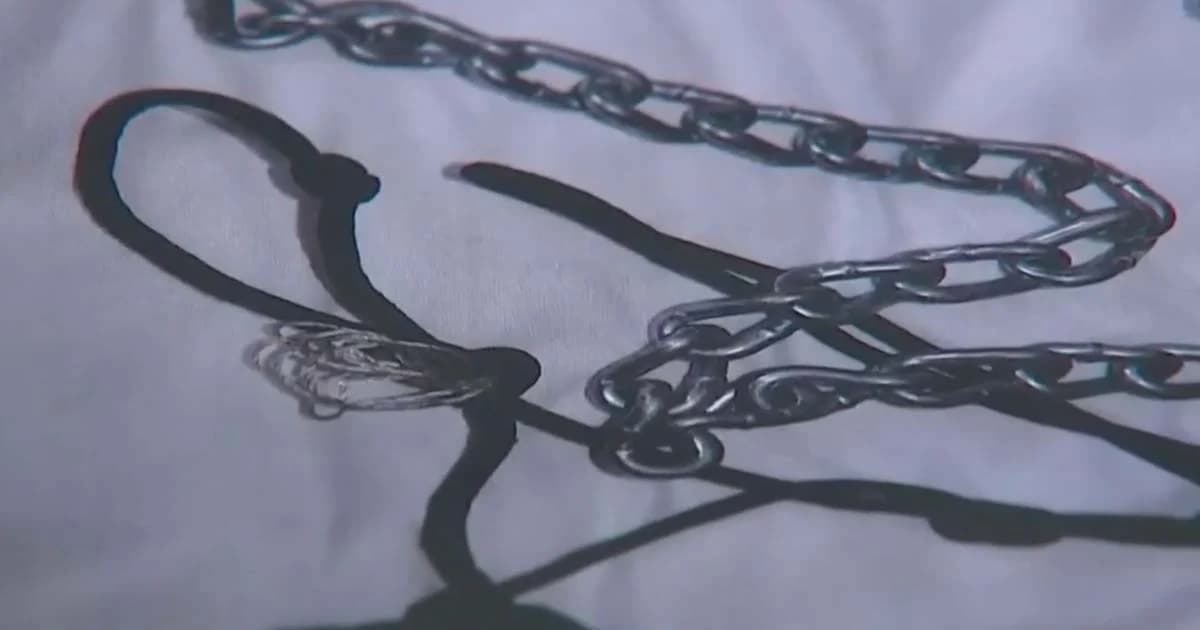 เด็กชายวัย 12 ถูกพ่อ-แม่เลี้ยง ทารุณจนเสียชีวิตในรัฐอินเดียนา