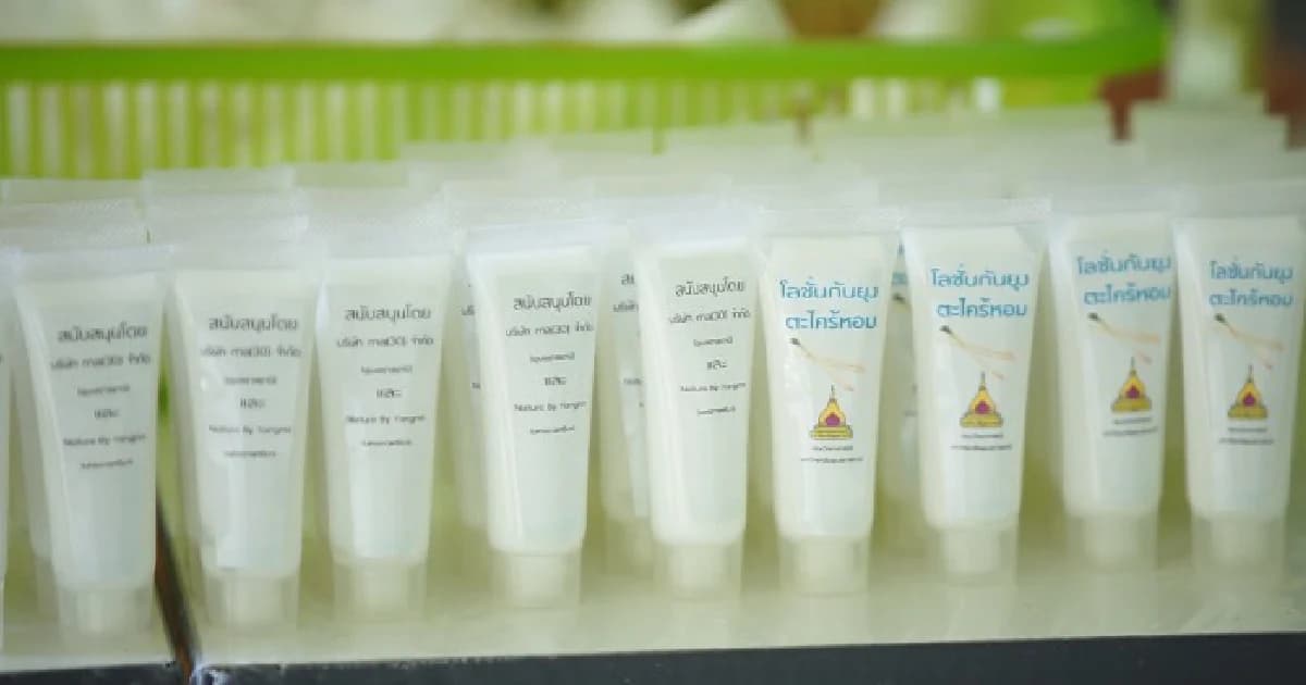 ม.อุบลฯ ผลิตยากันยุง แจกผู้ประสบภัยน้ำท่วม