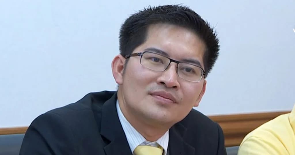 มงคลกิตติ์ ยอมรับผิดนำสารประกอบวัตถุระเบิดเข้าสภาฯ