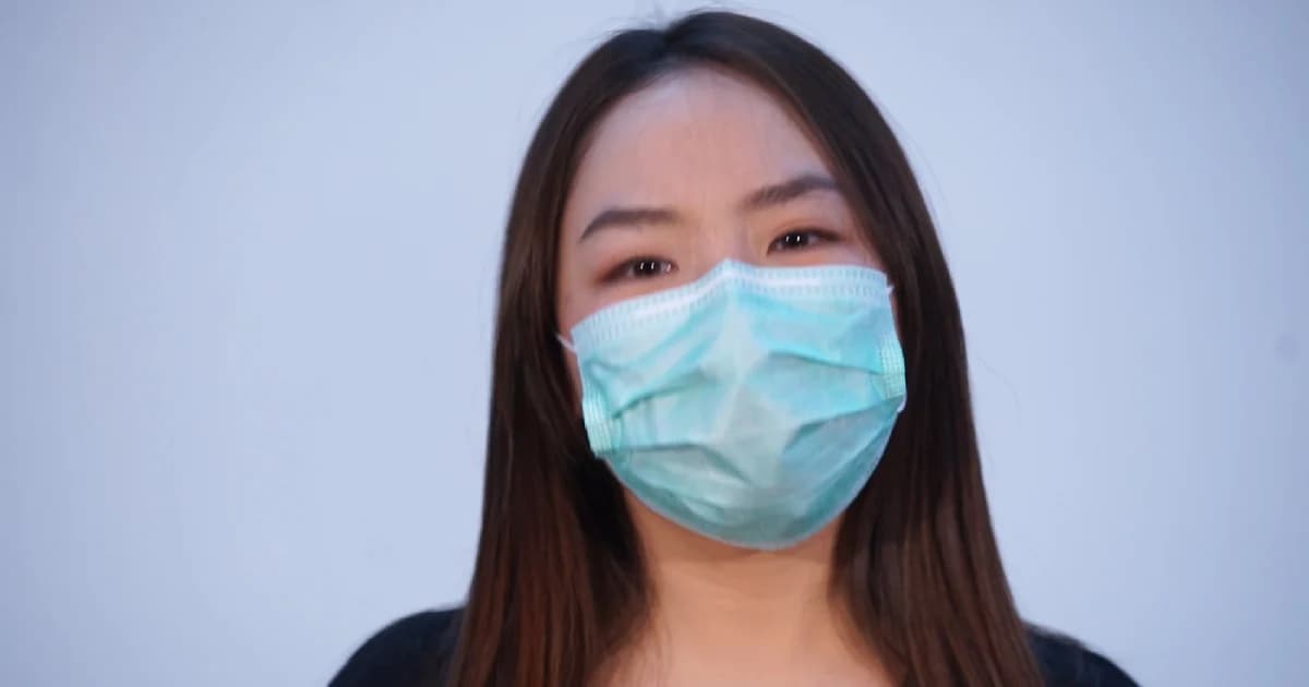 ใส่หน้ากากอนามัยให้ถูกต้อง ลดความเสี่ยงในการติดเชื้อน้อยลง