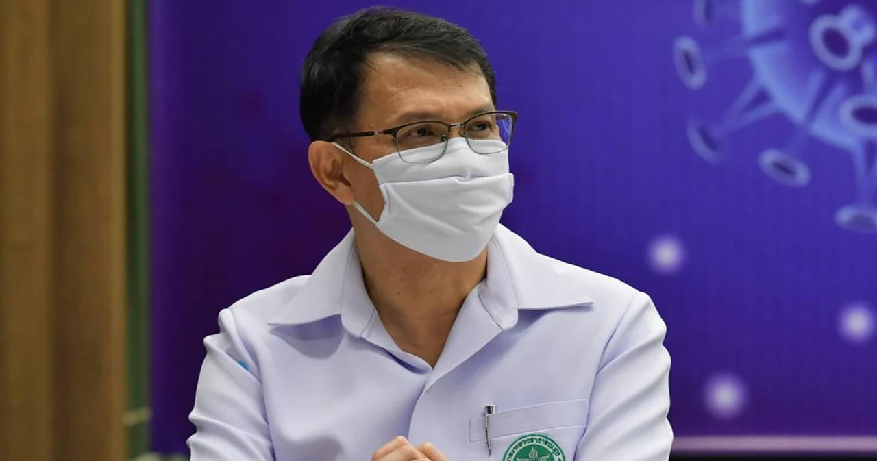 นพ.ไพศาล ยืนยันชุดป้องกันติดเชื้อและหน้ากากอนามัยมีเพียงพอ