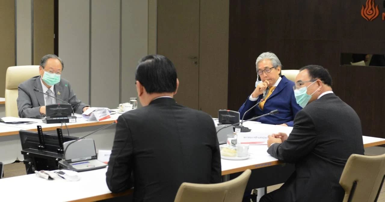 “สมคิด” ถก ก.พลังงานช่วยค่าไฟให้ธุรกิจเอกชน เตรียมยกเว้นเก็บอัตราค่าไฟฟ้าขั้นต่ำ