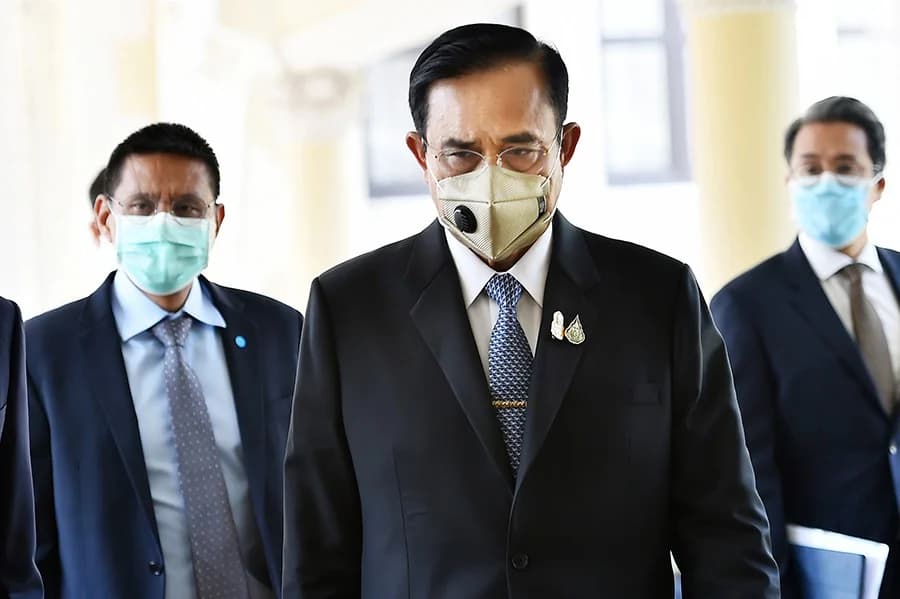 นายกฯ ย้ำประเมินสถานการณ์เข้มงวด หลังผ่อนปรนระยะ 2 กังวลการระบาดระลอก 2