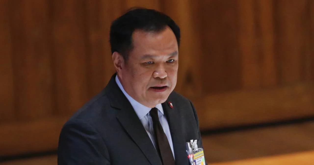 “อนุทิน” มั่นใจโควิดไม่ระบาดรอบ 2 “นพ.เอกภพ” จี้อย่าฉลองชัยชนะบนหยาดเหงื่อบุคลากรการแพทย์