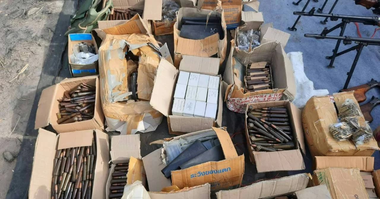 ตร.ยืนยันจับอาวุธไม่ใช่จัดฉาก ผู้ต้องหามีแนวความคิดทางการเมือง “อีกอย่าง”