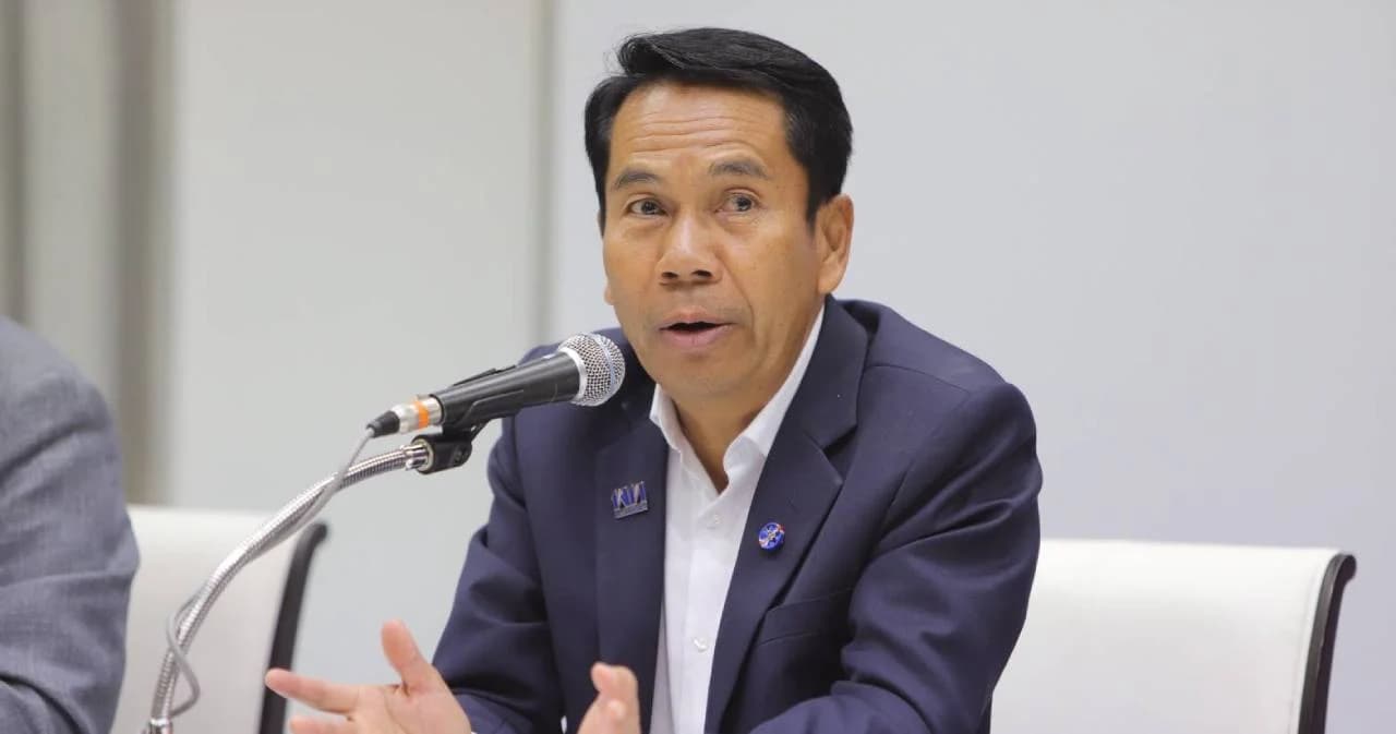 ‘สุทิน’ เผยอภิปรายครั้งสุดท้ายจัดหนัก ‘ประยุทธ์’ ชวนจับตา กกต.แบ่งเขตเลือกตั้ง