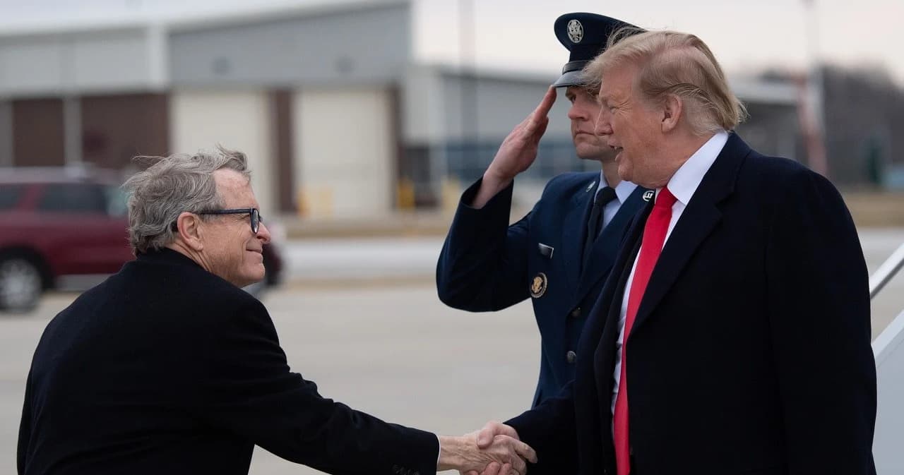 ผู้ว่าการรัฐโอไฮโอตรวจเจอโควิดในการคัดกรองก่อนพบทรัมป์ พอตรวจซ้ำกลับไม่พบเชื้อ