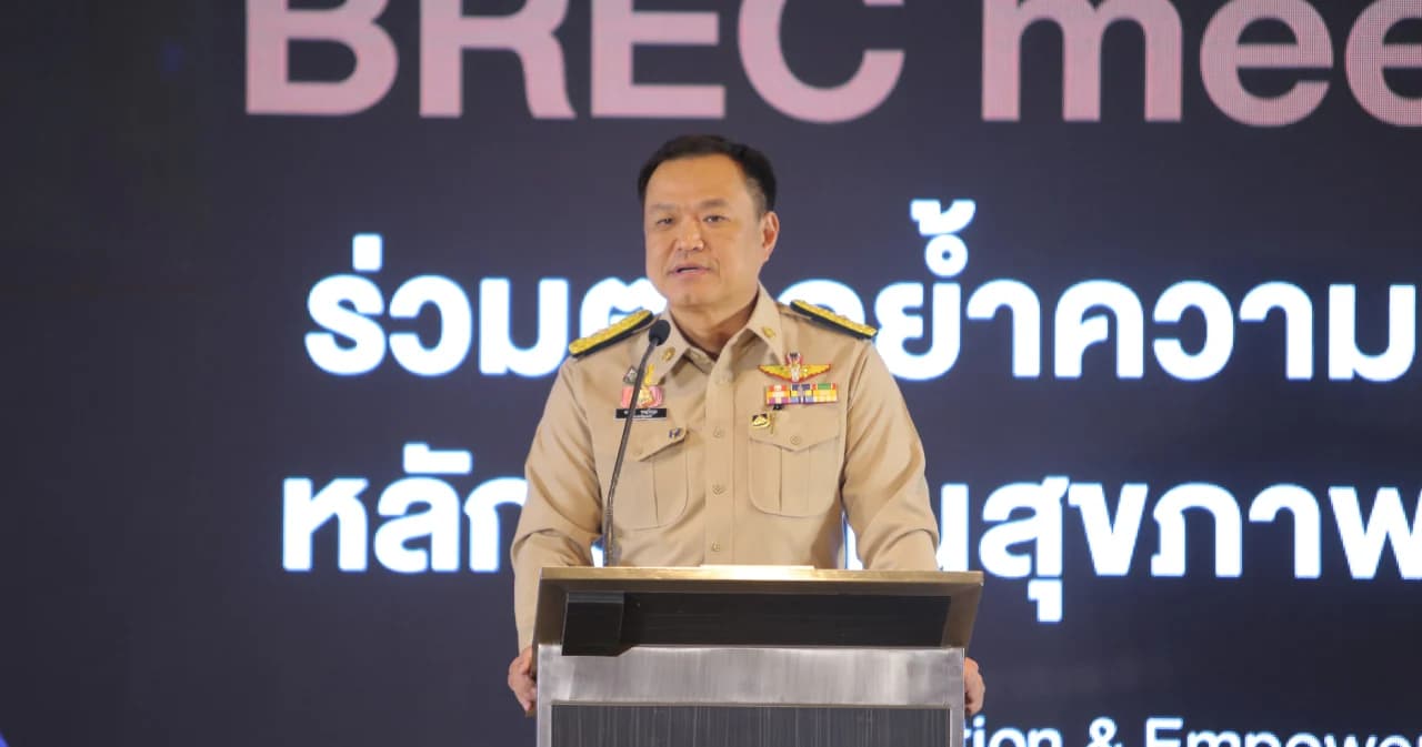 อนุทิน เดินหน้าดูแลสุขภาพคนไทย ย้ำจะไม่เอาการเมือง มาก้าวก่ายงานสาธารณสุข