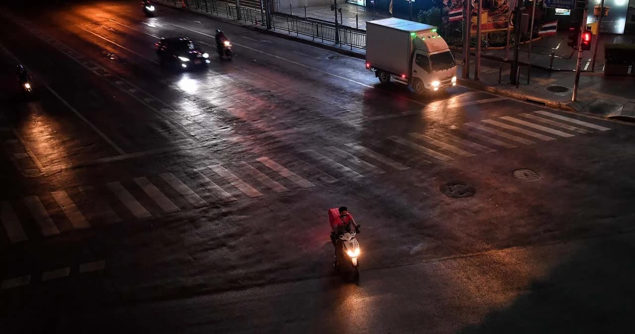 ไรเดอร์ ‘ฟู้ดแพนด้า’ รวมตัวร้องแก้ปัญหาไรเดอร์ขาดงาน บริษัทรับปากให้คำตอบใน 7 วัน