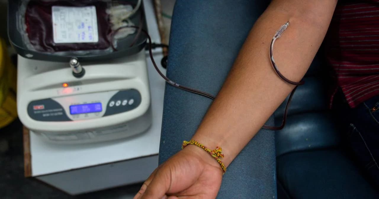 รองโฆษก ตร.เตือน กลุ่มเสี่ยง HIV โพสต์บริจาคเลือดได้อาจมีผิด ถ้าผู้รับติดเชื้ออาจโดนเจตนาฆ่า