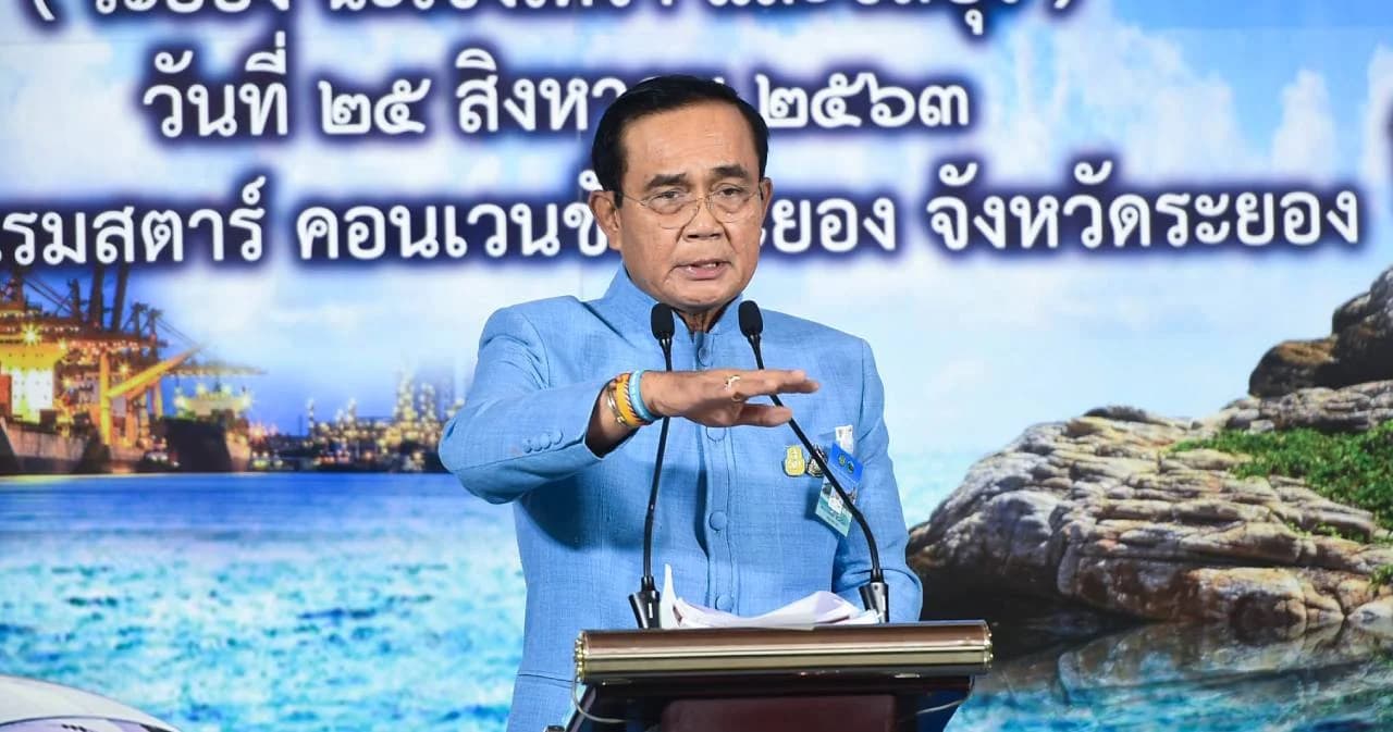 นายกฯ ชี้ใช้คำสั่งศาลปิดกรุ๊ปพาดพิงสถาบัน พร้อมใช้ กม.ไทยสู้หาก Facebook ฟ้อง