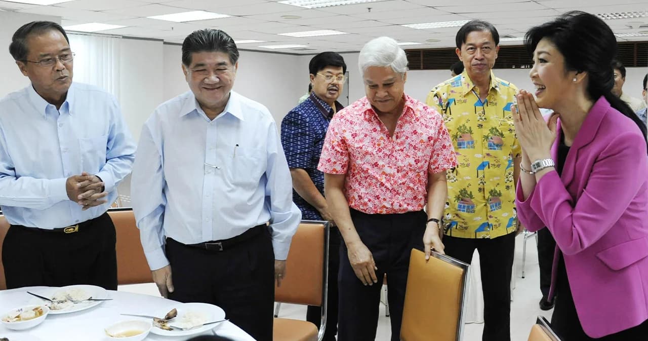 เพื่อไทย แก้รัฐธรรมนูญ เจ็บมาเยอะแถมไม่สำเร็จ | REWIND Podcast