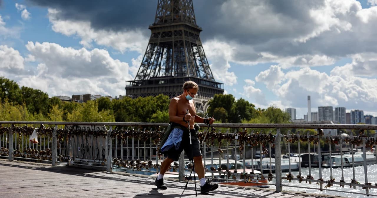ฝรั่งเศสเคอร์ฟิวปารีสและอีก 8 เมือง สกัดโรคโควิด-19 จับตายุโรปกลับมาระบาดหนัก
