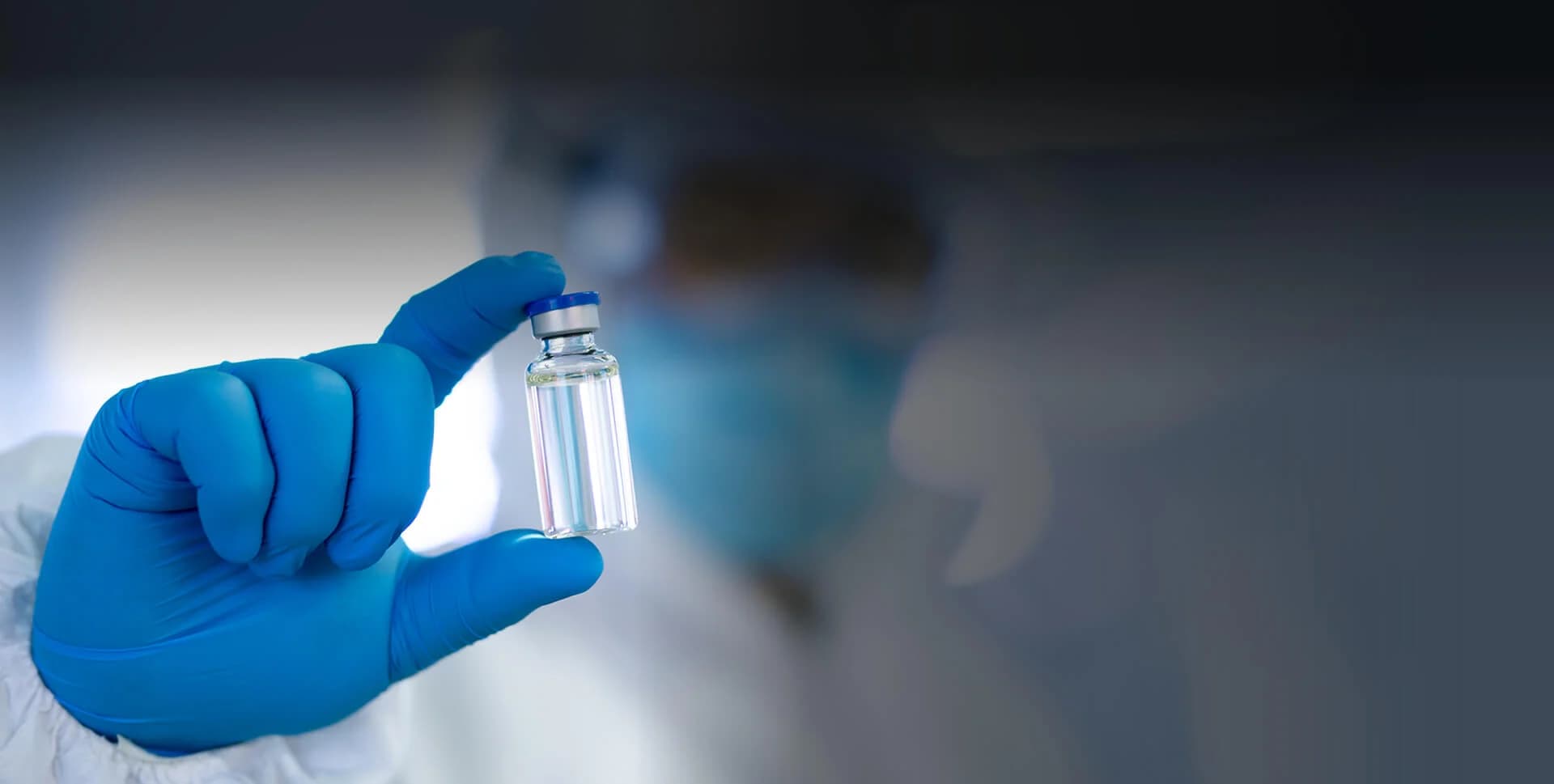 เปรียบเทียบวัคซีนป้องกันโควิด-19 ระหว่าง Pfizer และ Moderna หลังผ่านการทดสอบเฟส 3 ในคน