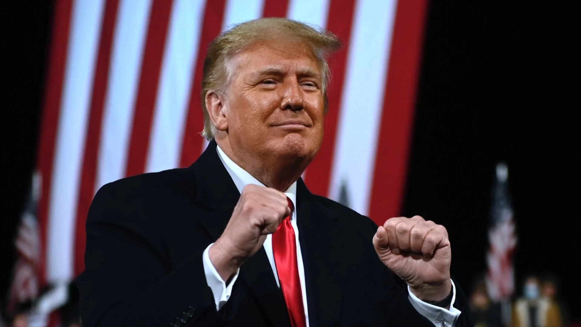 ทรัมป์ช่วยหาเสียง ส.ว. รัฐจอร์เจีย จับตาผลชี้ขาดใครคุมวุฒิสภา ยังย้ำชัดไม่ยอมแพ้-ไบเดนขโมยชัยชนะ