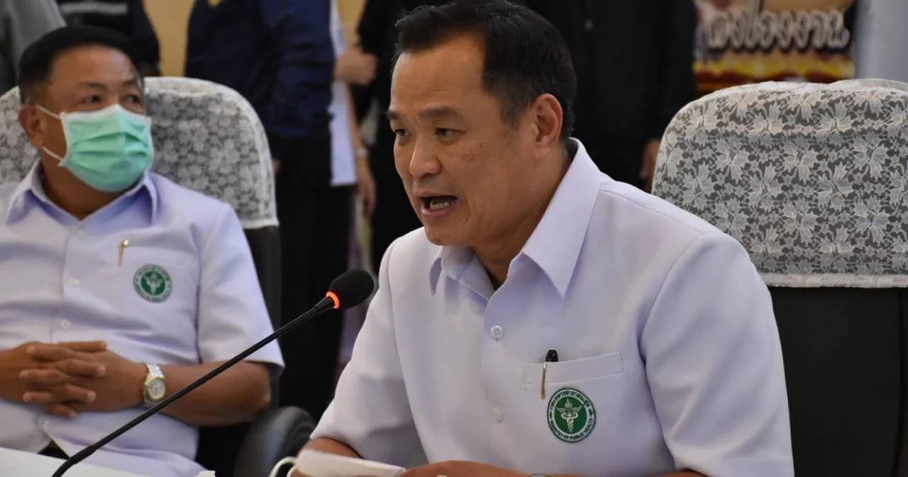 ‘อนุทิน’ ส่งกำลังใจให้ ‘ผู้ว่าฯ สมุทรสาคร’ ยันผลตรวจโควิด-19 เป็นลบ พร้อมขอกักตัวเอง 14 วัน