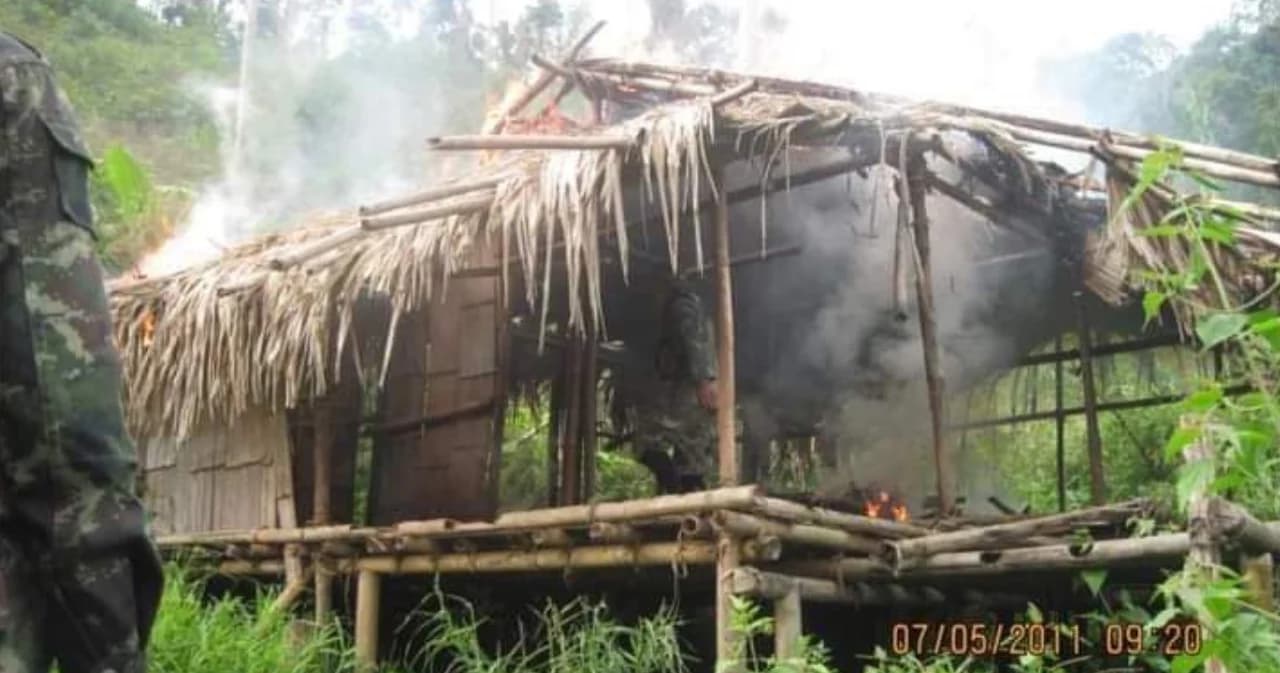 มูลนิธิผสานวัฒนธรรม ยื่นหนังสือจี้ ป.ป.ท. เร่งทำคดีเผาบ้านกะเหรี่ยงบางกลอย เหตุล่าช้าใกล้สิ้นอายุความ