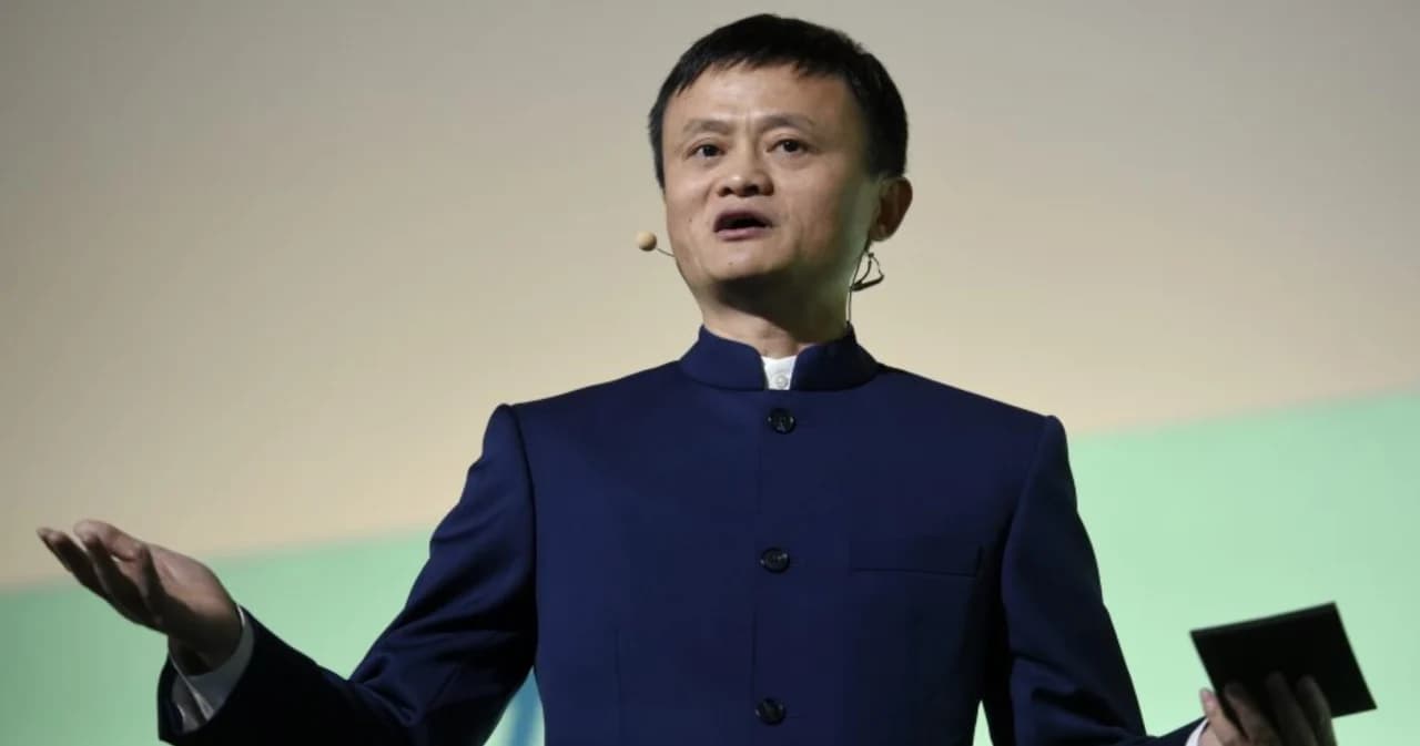 จีนกดดัน ‘แจ็ค หม่า’ ขายหุ้นสื่อ หวั่นมีอิทธิพลต่อสาธารณะเกินไป