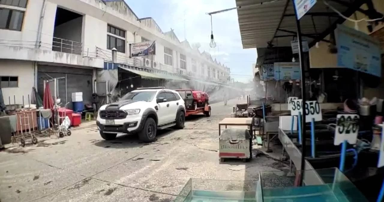 ปิด ‘ตลาดกลางกุ้งอยุธยา’ อีก 7 วัน หลังพบติดเชื้อเพิ่มรวมเป็น 31 ราย ขอกลุ่มเสี่ยงสูงตรวจ อย่าปิดไทม์ไลน์