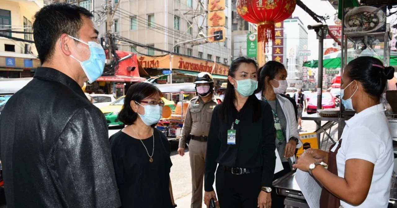 กทม. ปัดข่าวโควิด-19 ระบาดเยาวราช เผย พบแค่บางร้าน ผู้ป่วยเข้ารักษาแล้ว ปิดทำความสะอาด-ผู้ใกล้ชิดกักตัว