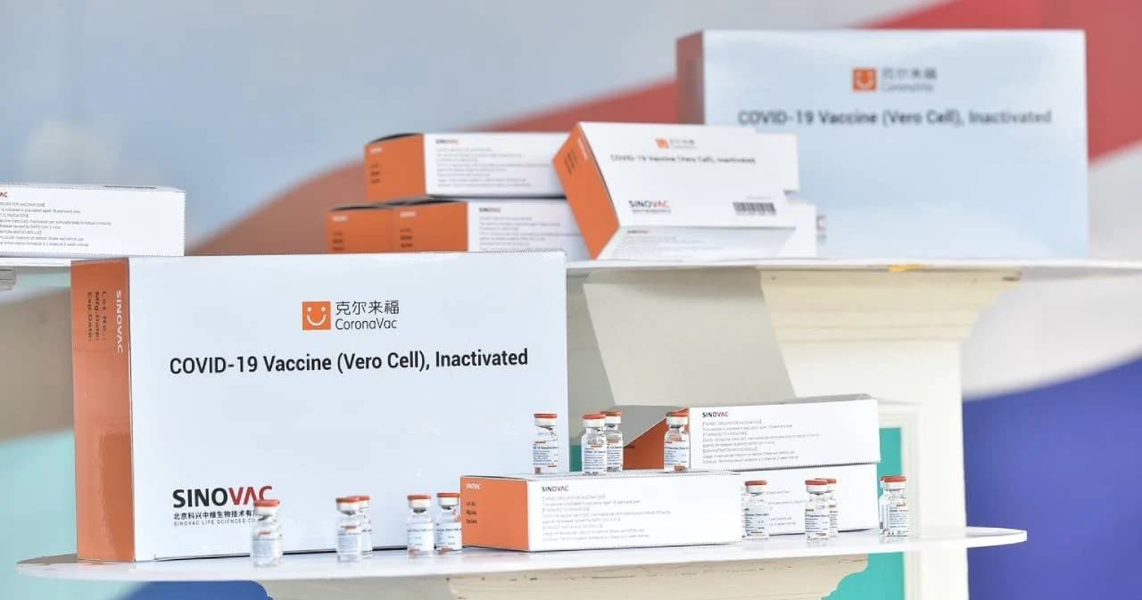 อภ. เผย พ.ค. นี้ ไทยได้วัคซีนเพิ่ม 3.5 ล้านโดส ยาฟาวิพิราเวียร์ 3 ล้านเม็ด