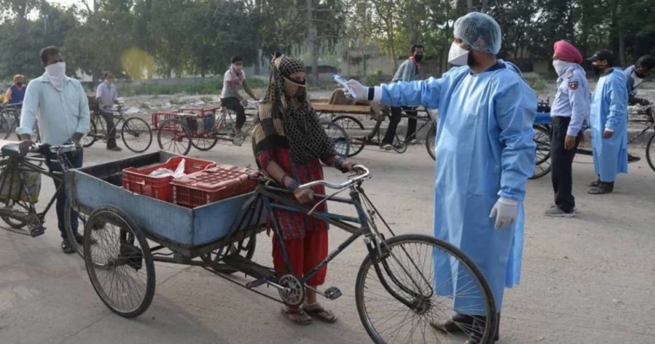 ไทยจัด 2 เที่ยวบินพาคนไทยในอินเดียกลับประเทศ หลังโควิด-19 ยังระบาดหนัก