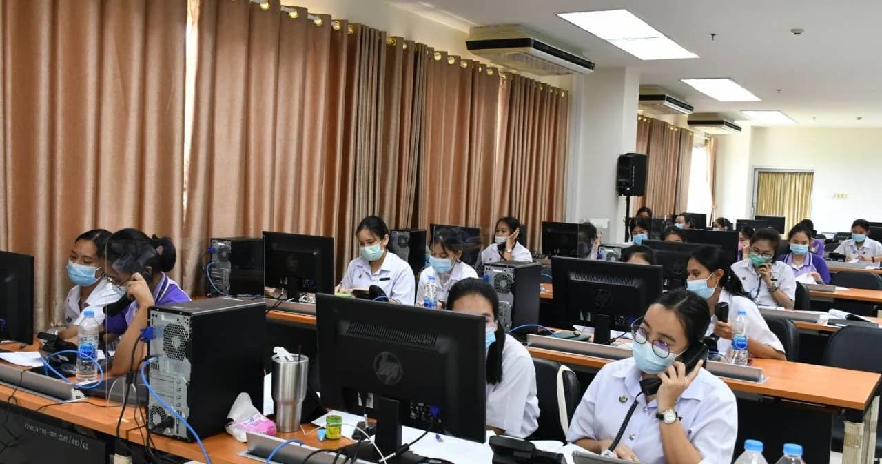 สธ. เปิด Call Center 180 คู่สาย ตอบปัญหานัดฉีดวัคซีนโควิด-19